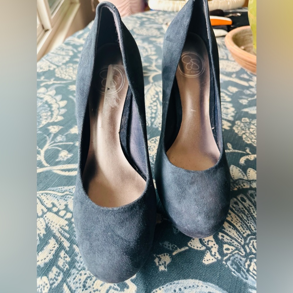 Jessica Simpson 8.5 M platform 5” heels blue suede
